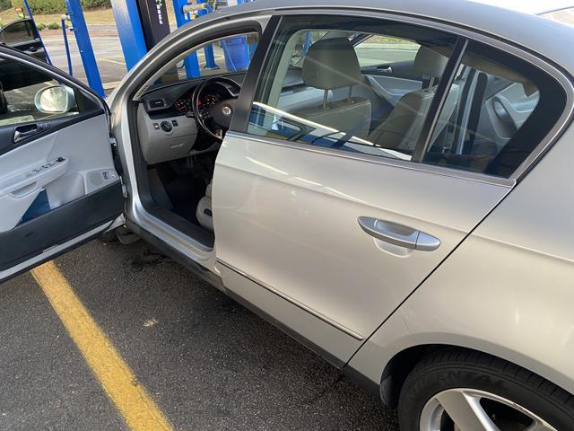 car_image_202x236