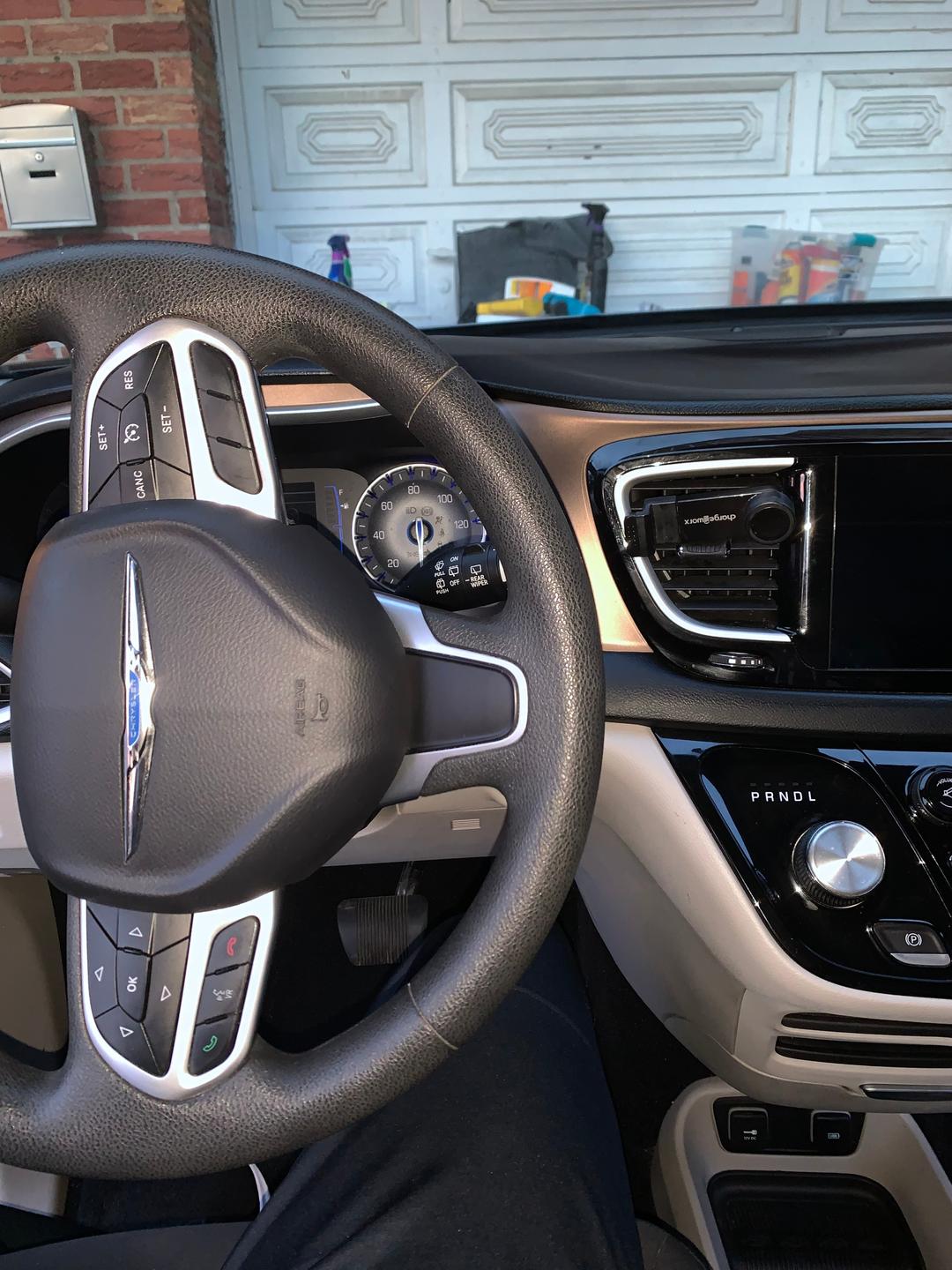 Chrysler_Pacifica 