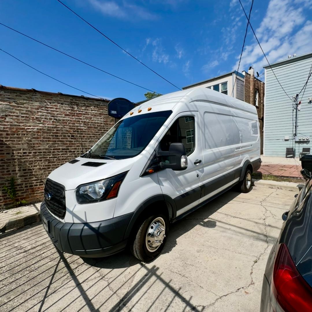 Ford_T350HD Vans 