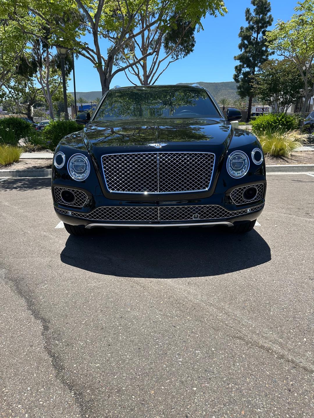 Bentley_Bentayga 