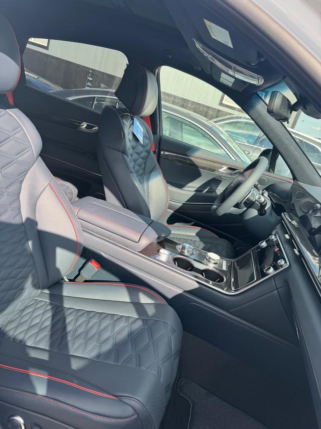car_image_202x236