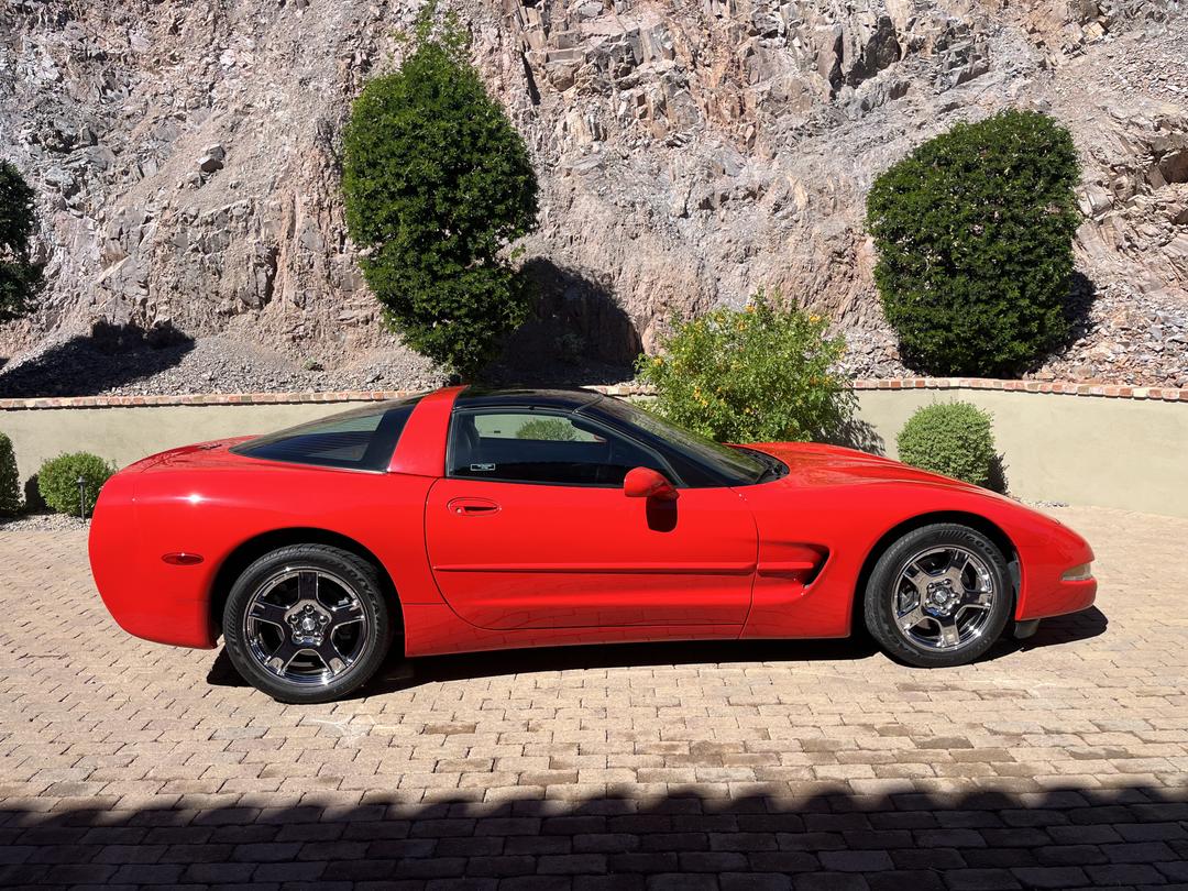 Chevrolet_Corvette 