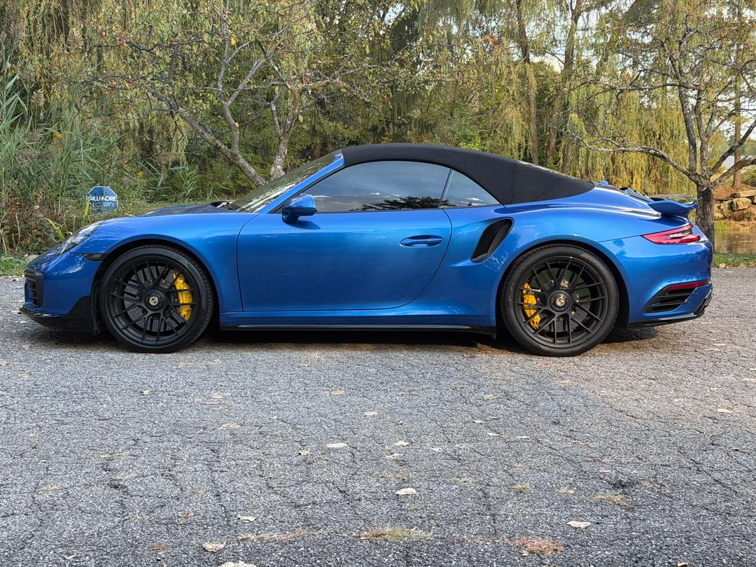 Porsche_911 Carrera 4 