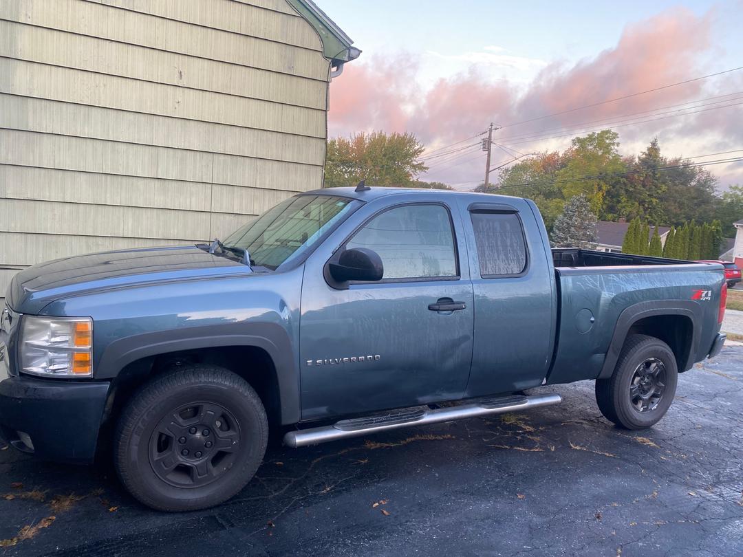 Chevrolet_Silverado 1500 