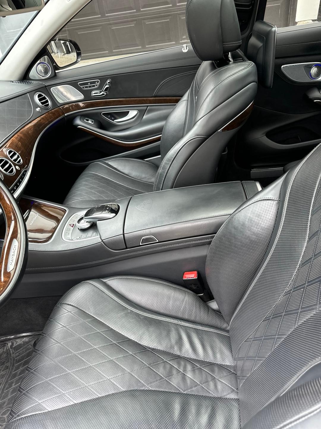 Mercedes-Benz_Maybach 