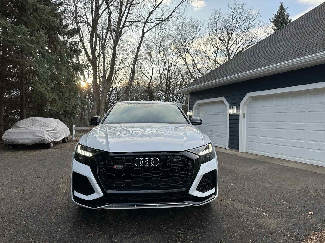 Audi_RS Q8 