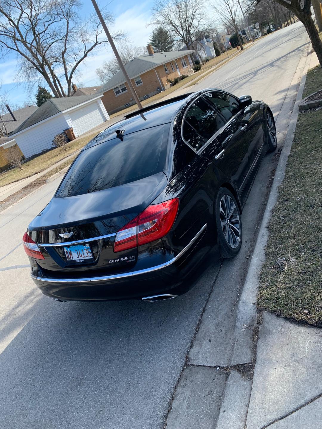 Hyundai_Genesis 