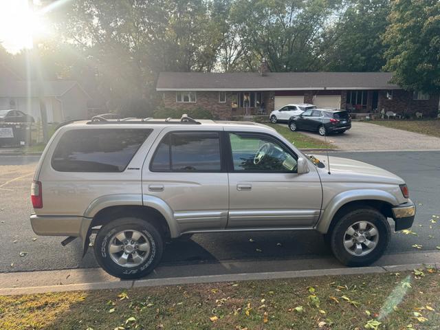 car_image_202x236