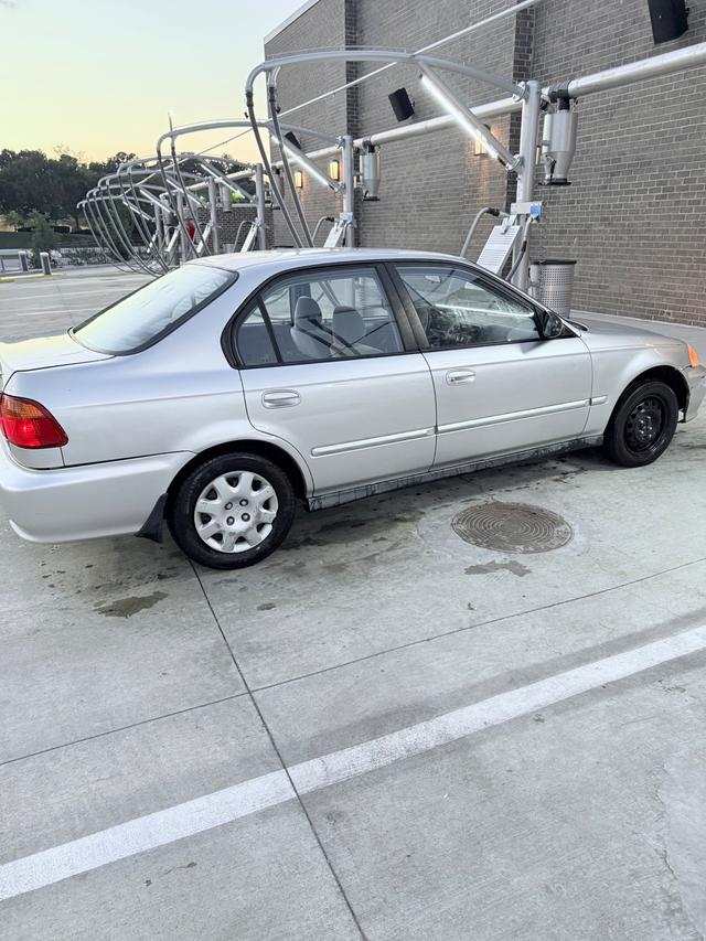 car_image_202x236