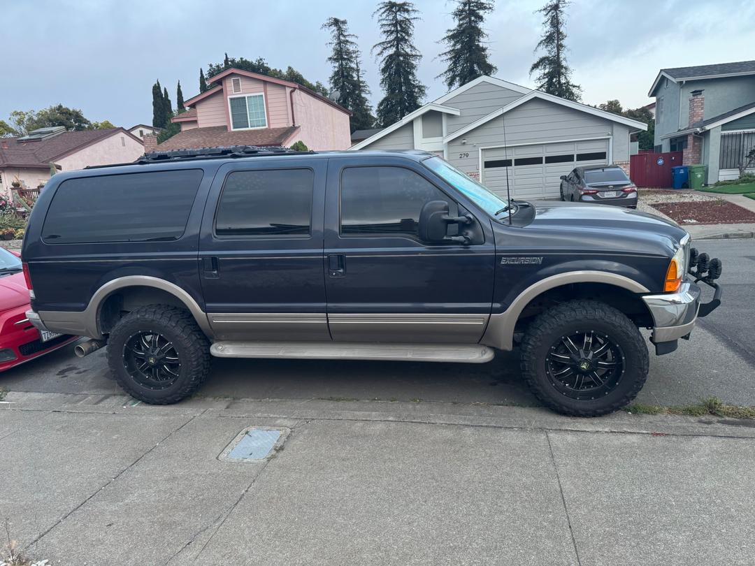 Ford_Excursion 