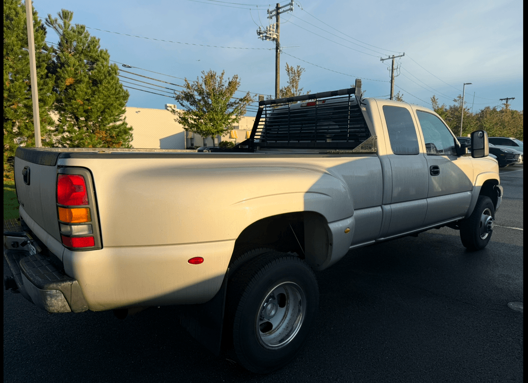 Chevrolet_Silverado 3500 