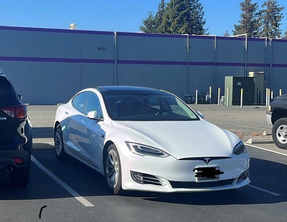 Tesla_Model S 