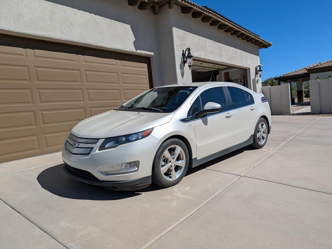 Chevrolet_Volt 