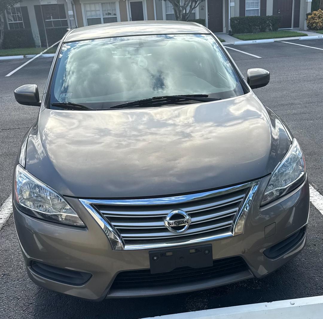 Nissan_Sentra 