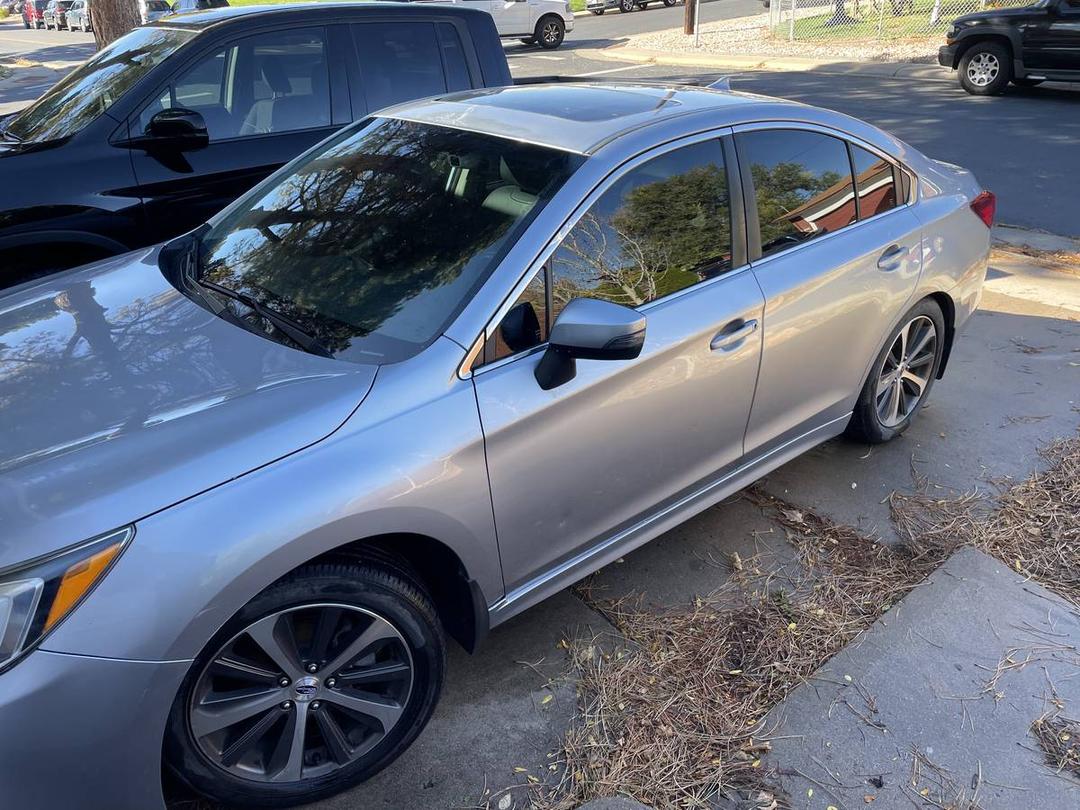 Subaru_Legacy 