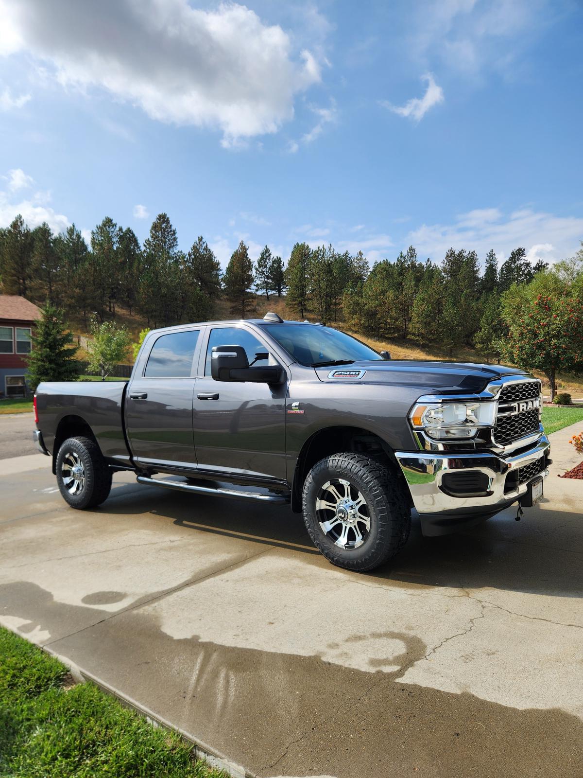 car_image_564x480 - 