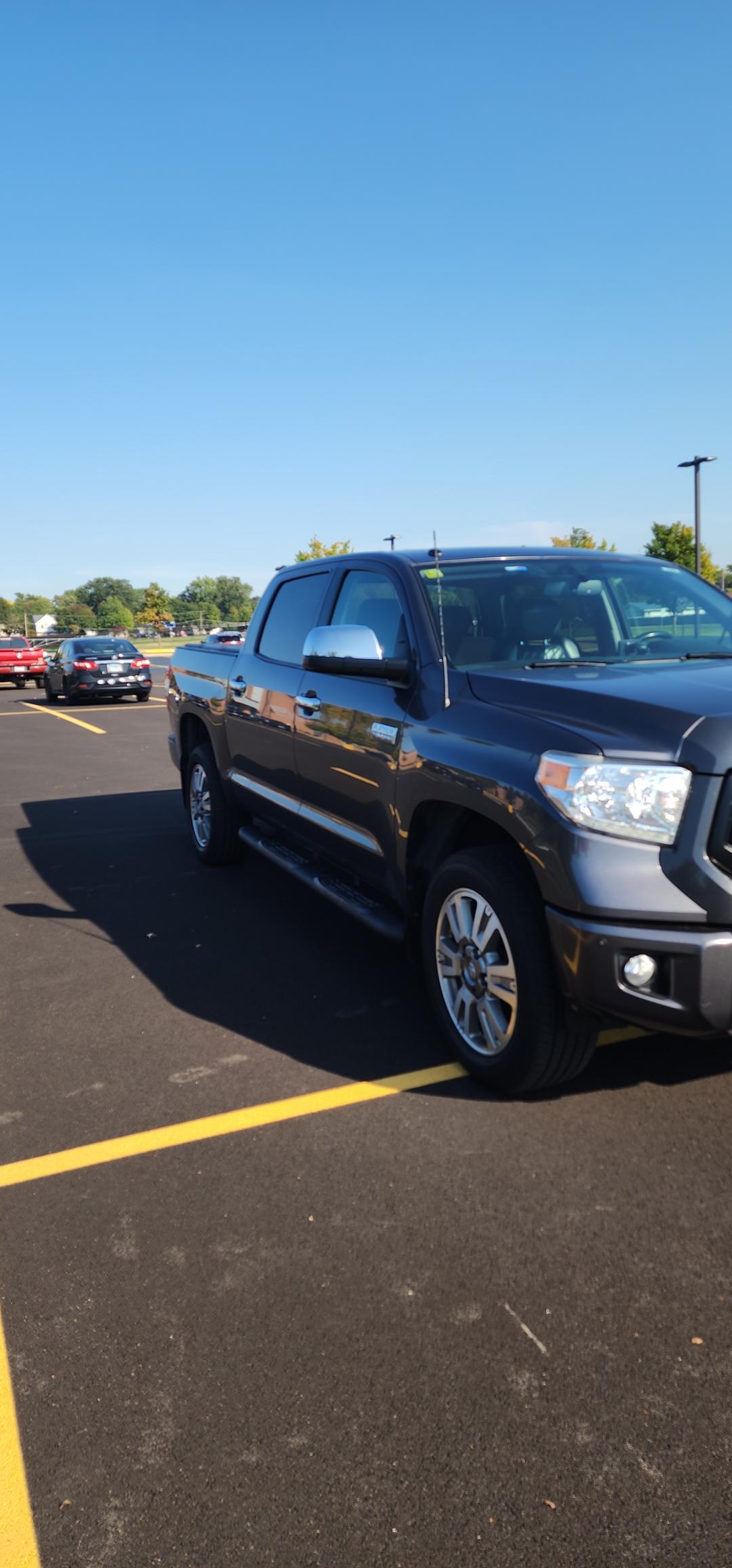 Toyota_Tundra 