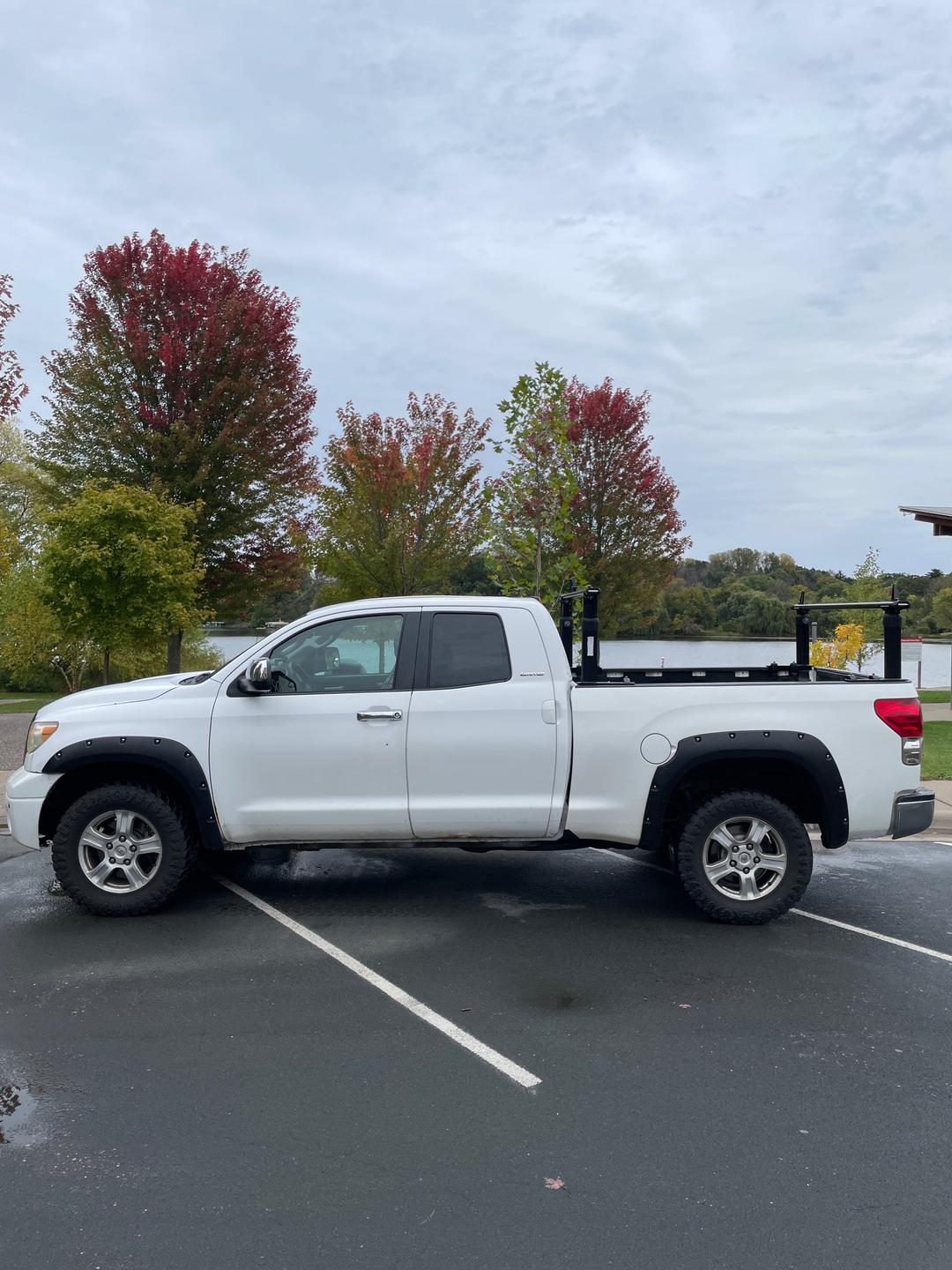 Toyota_Tundra 