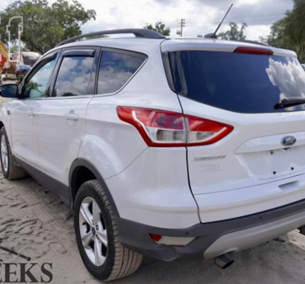 Ford_Escape 