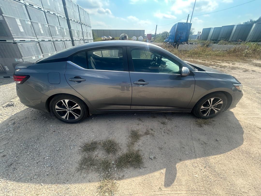 Nissan_Sentra 