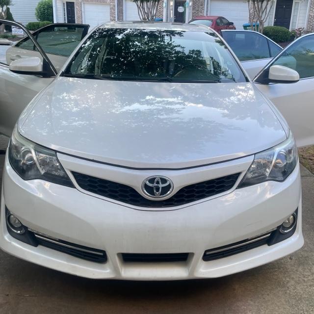 Toyota_Camry 