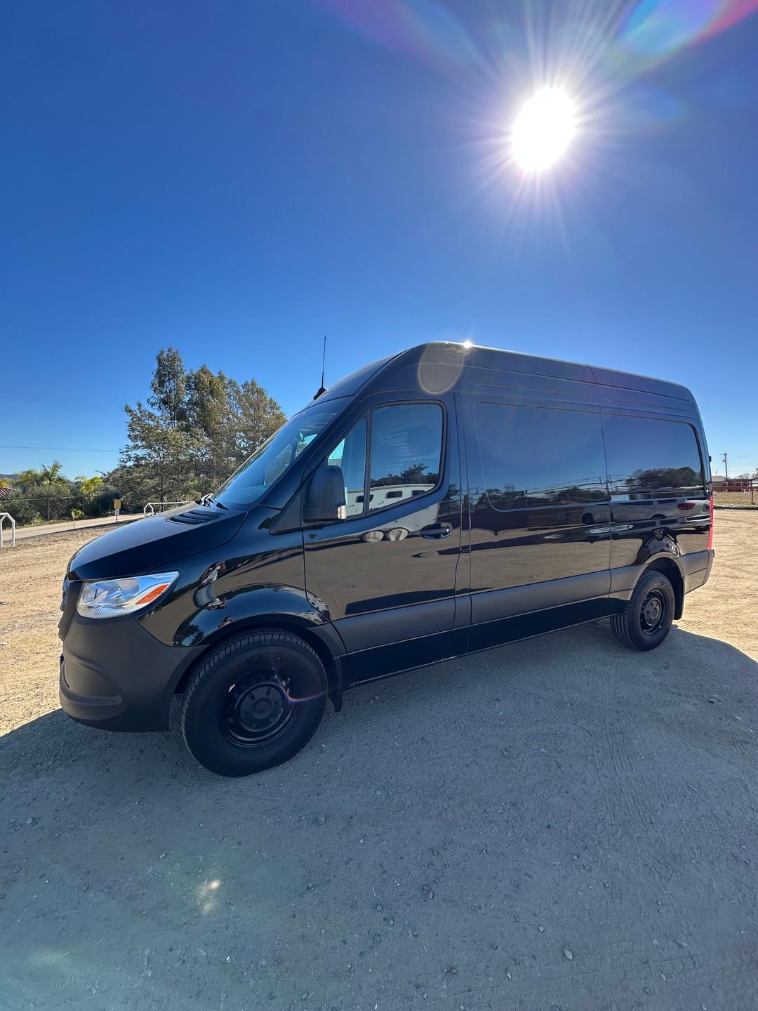 Mercedes-Benz_Sprinter 2500 