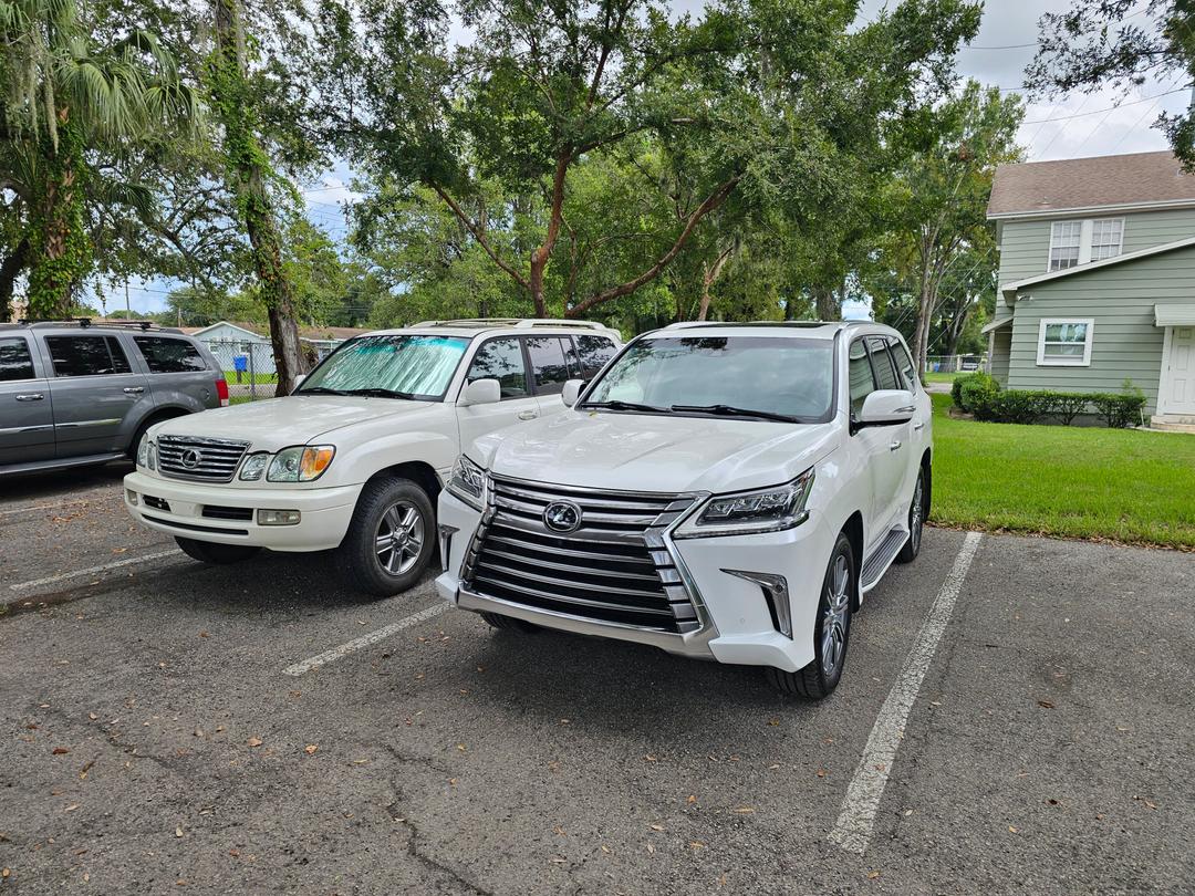Lexus_LX 570 