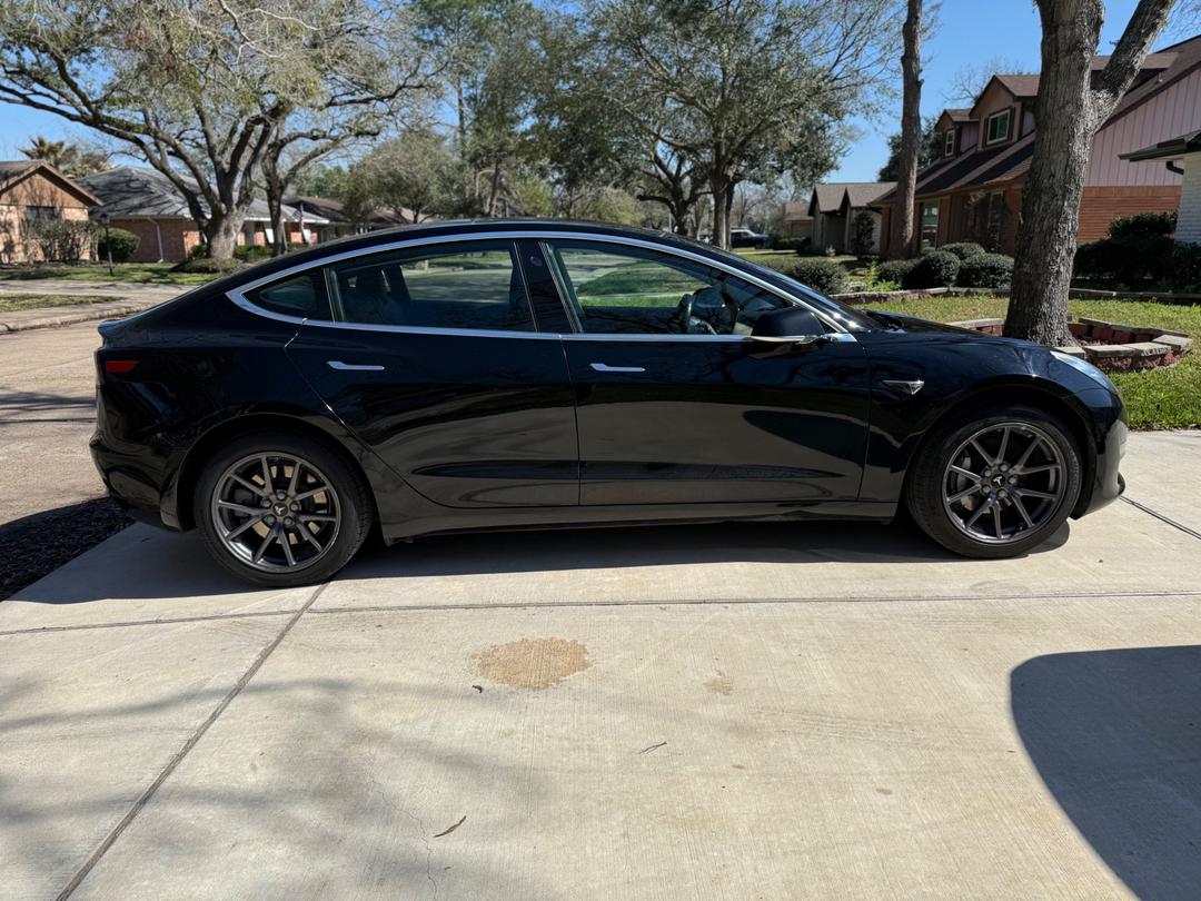 Tesla_Model 3 