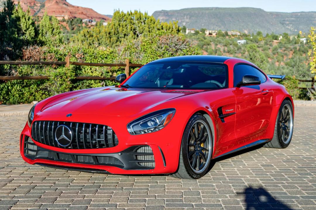 Mercedes-Benz_AMG GT 