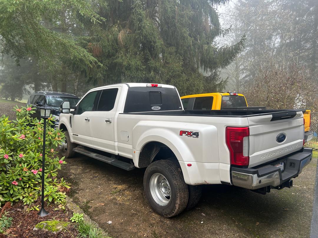 Ford_F-350 SD 