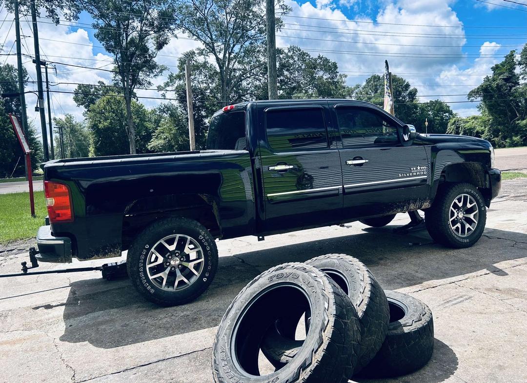 Chevrolet_Silverado 1500 