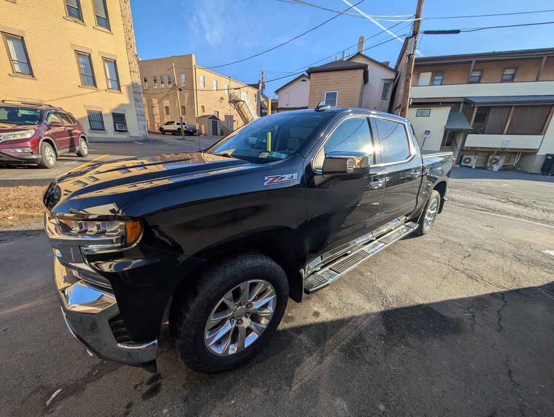 Chevrolet_Silverado 1500 