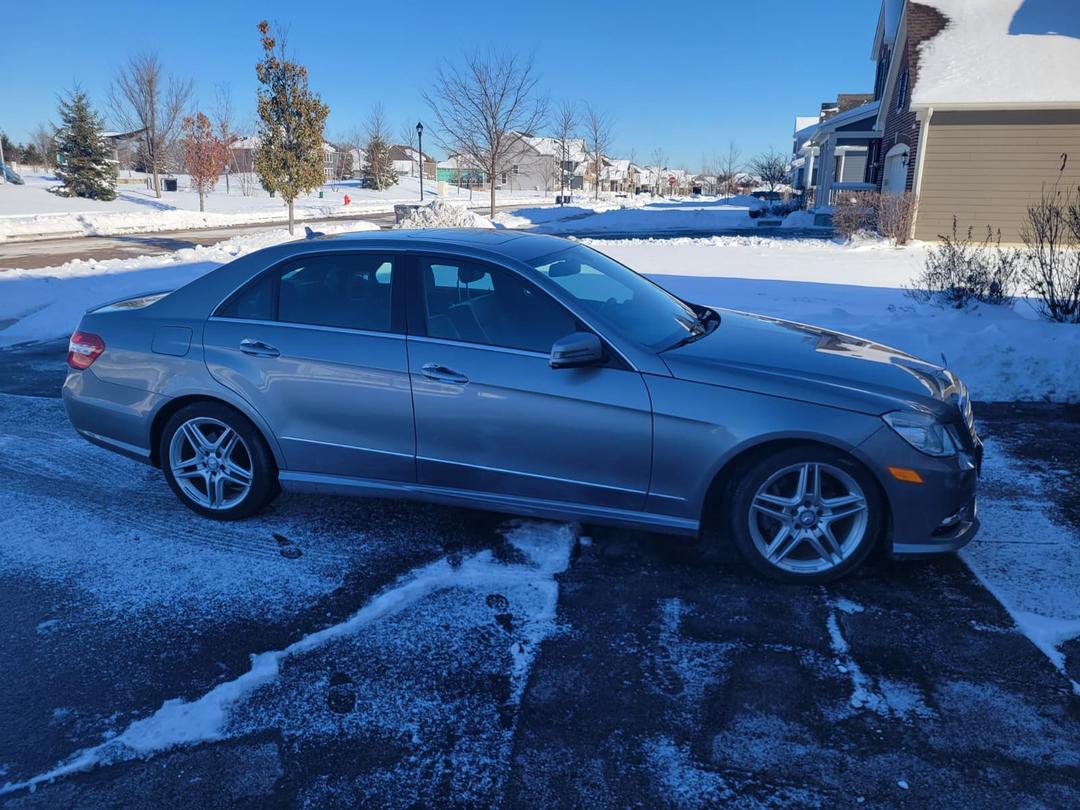 Mercedes-Benz_E Class 