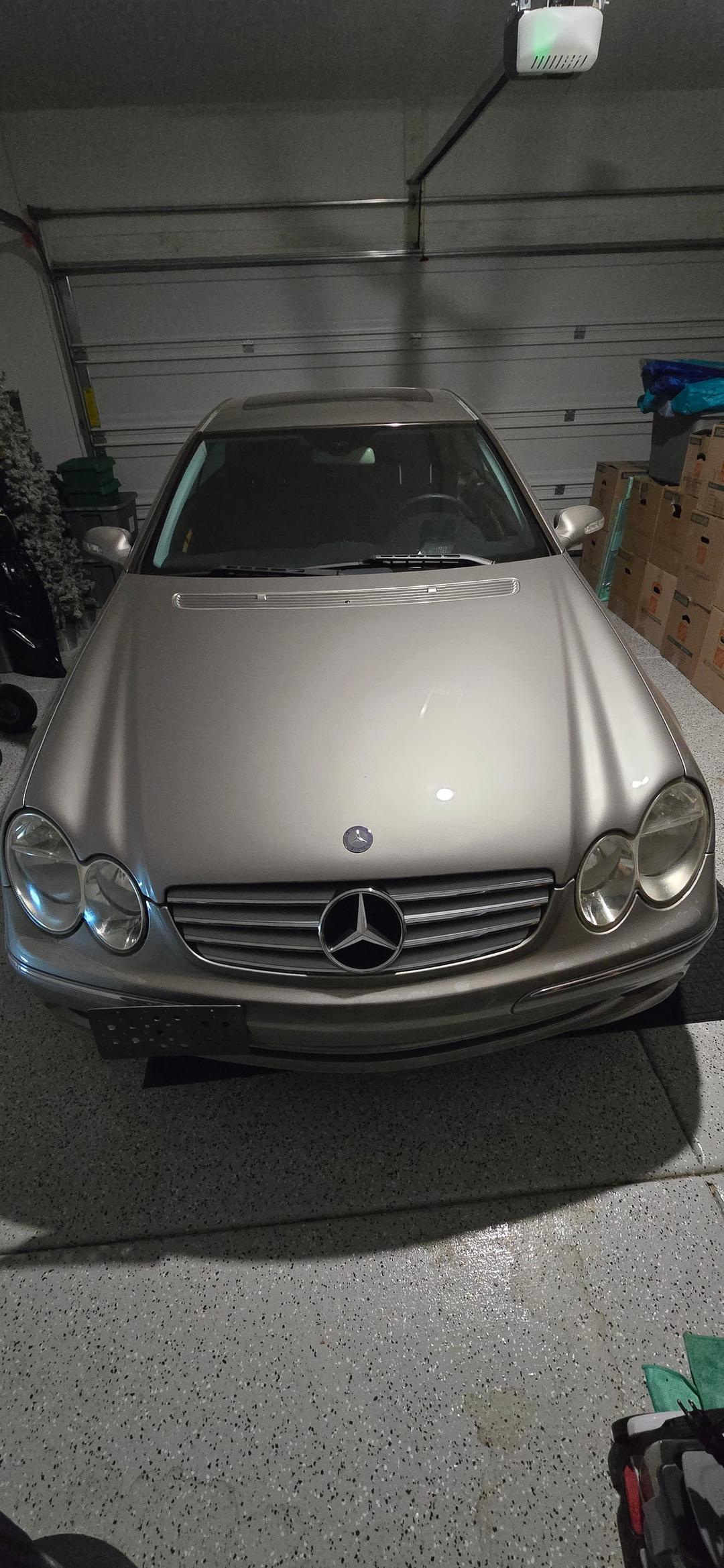 Mercedes-Benz_CLK Class 