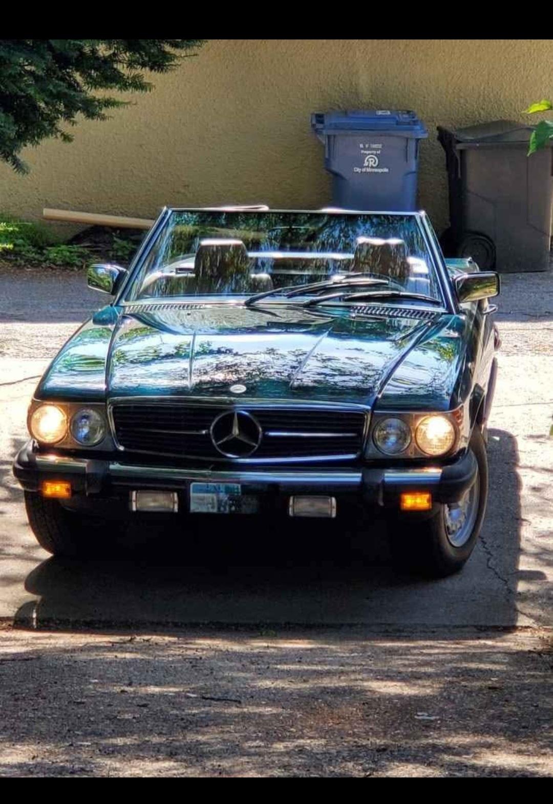 Mercedes-Benz_380 Series 