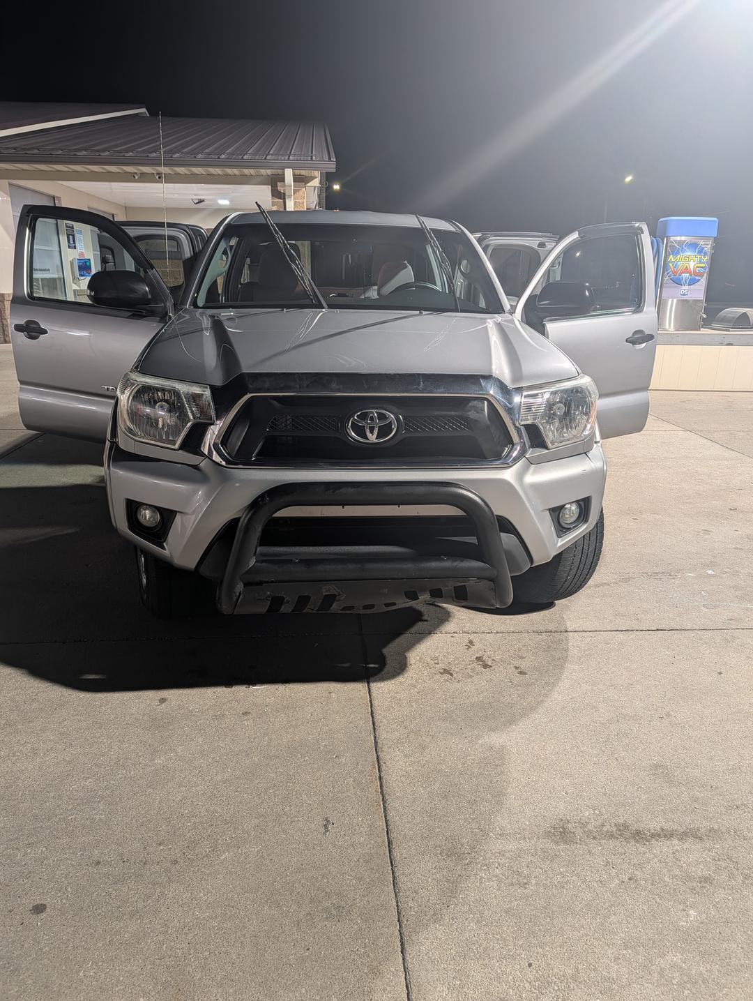 Toyota_Tacoma 