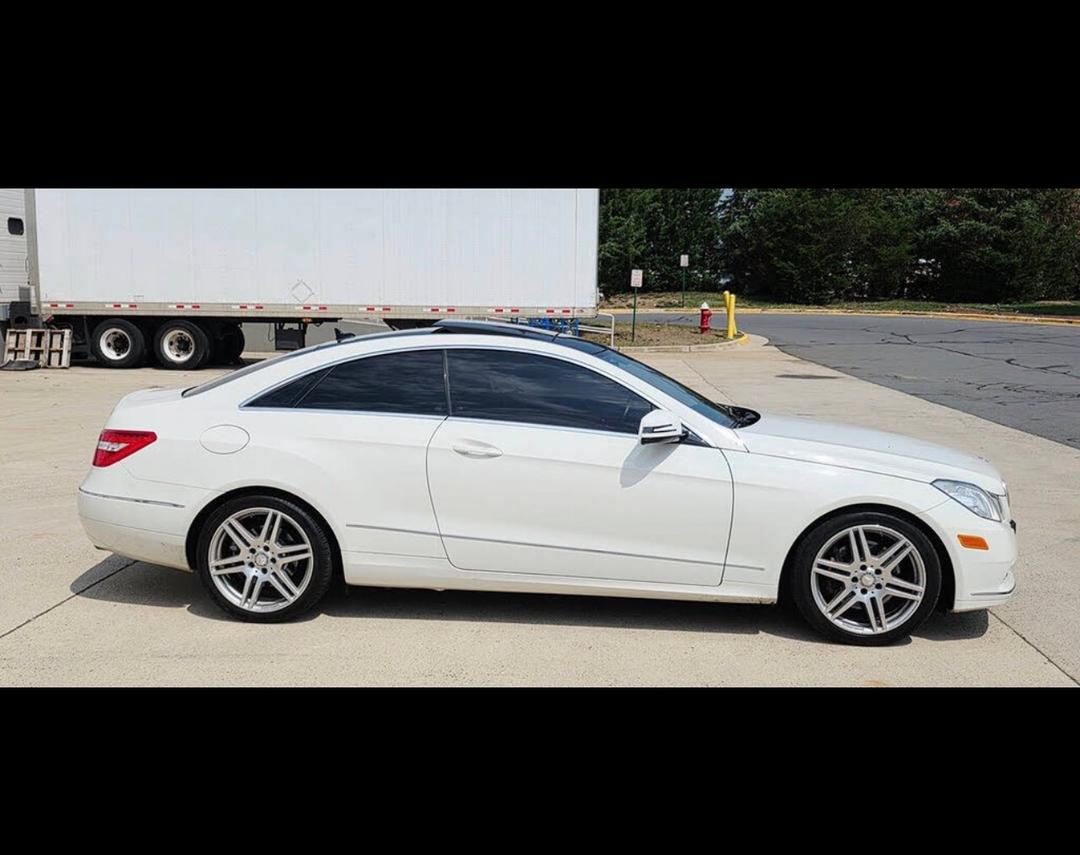 Mercedes-Benz_E Class 