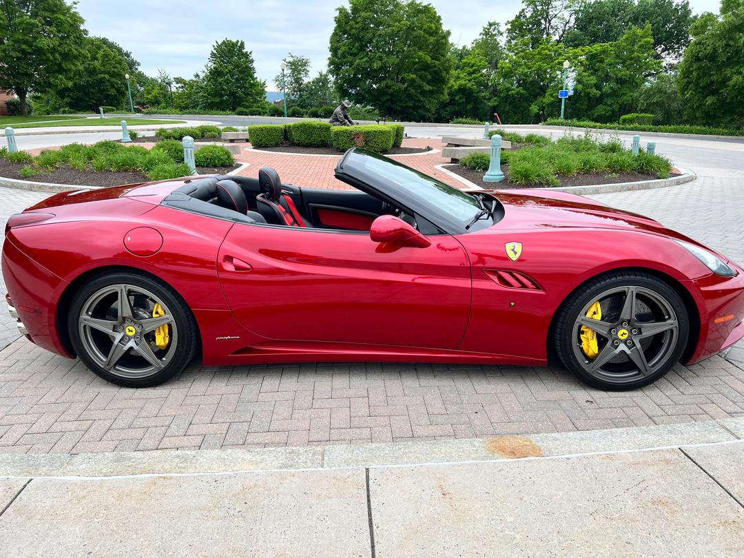 Ferrari_California 