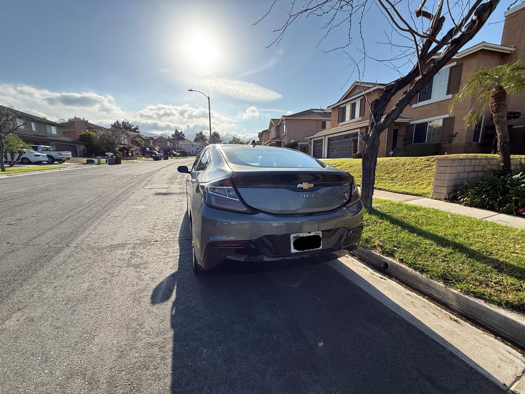 Chevrolet_Volt 