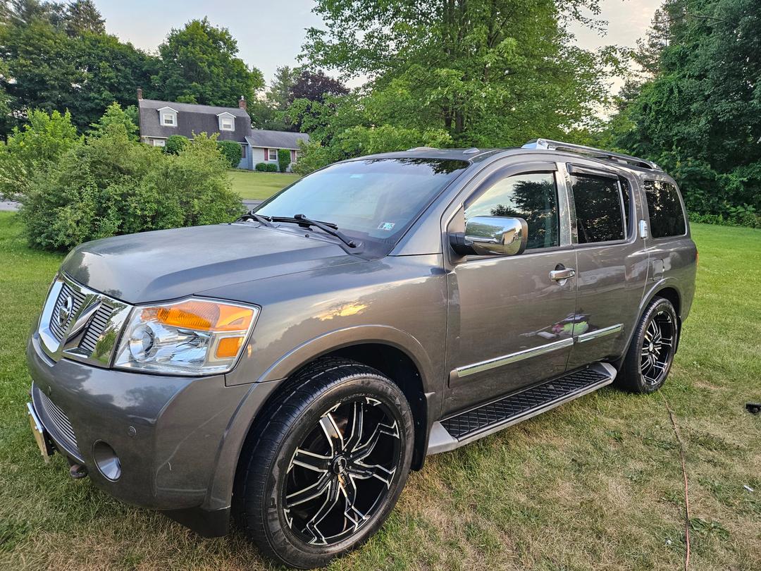 Nissan_Armada 