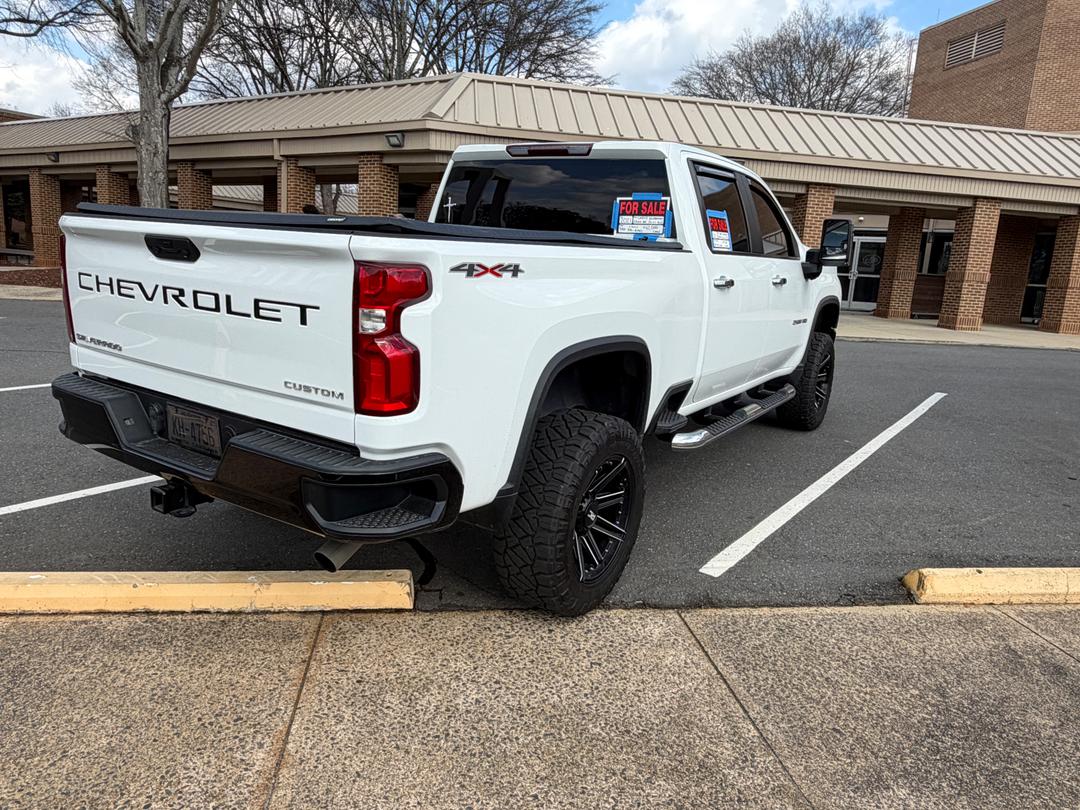 Chevrolet_Silverado 2500 