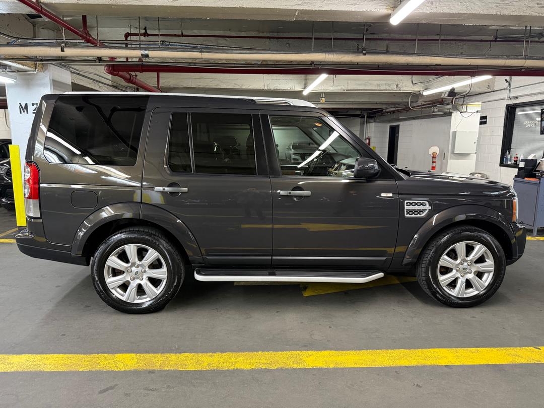 Land Rover_LR4 