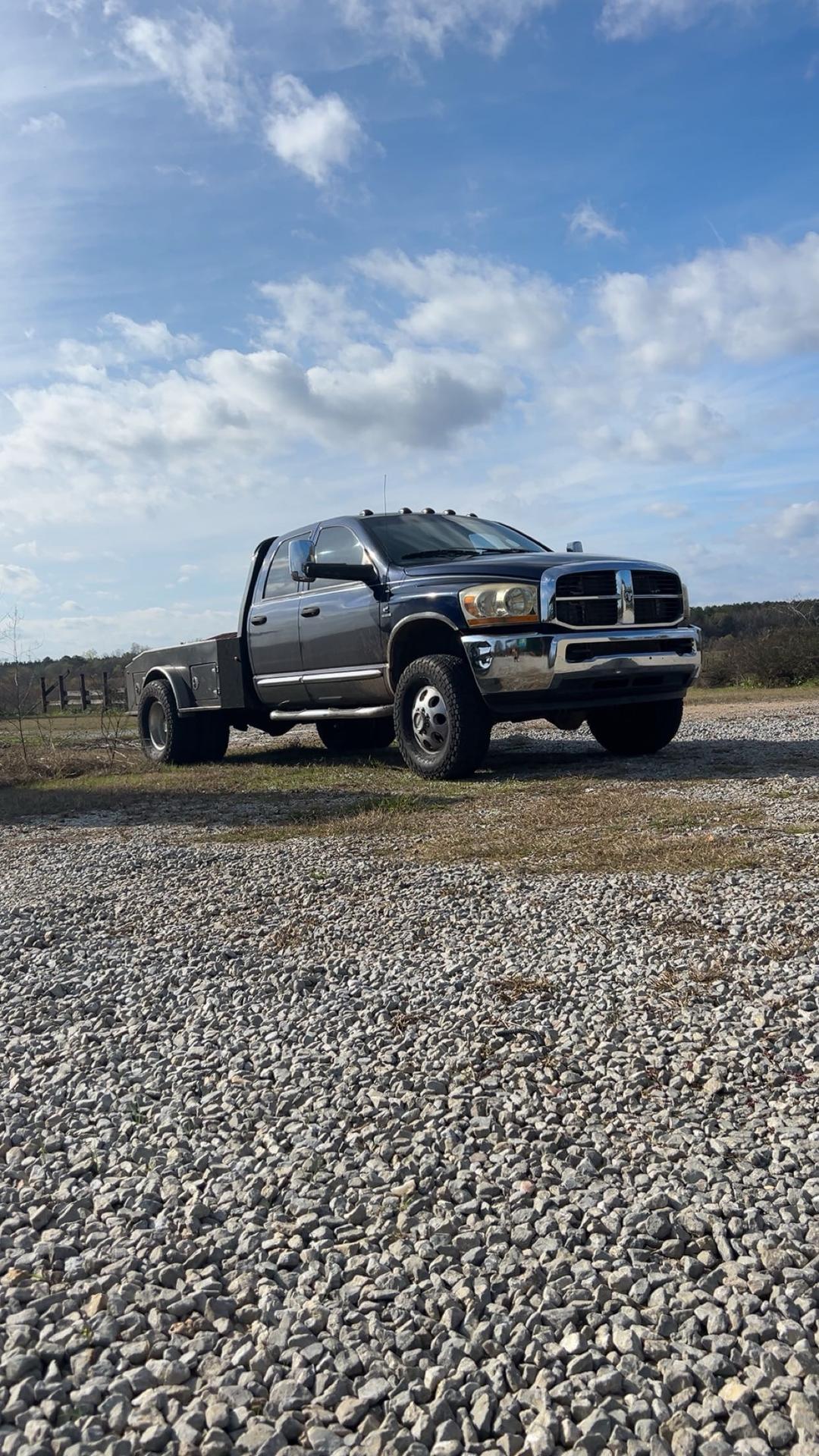 Dodge_Ram 3500 