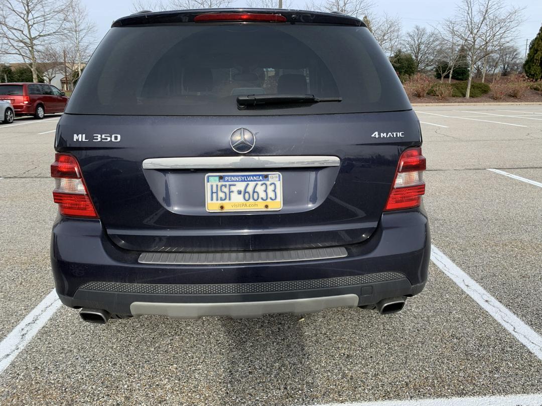 Mercedes-Benz_M Class 