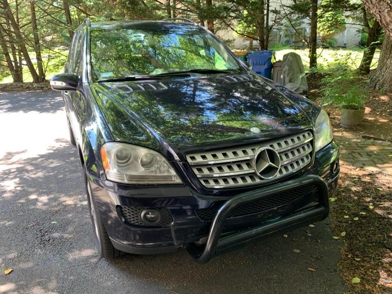 Mercedes-Benz_M Class 