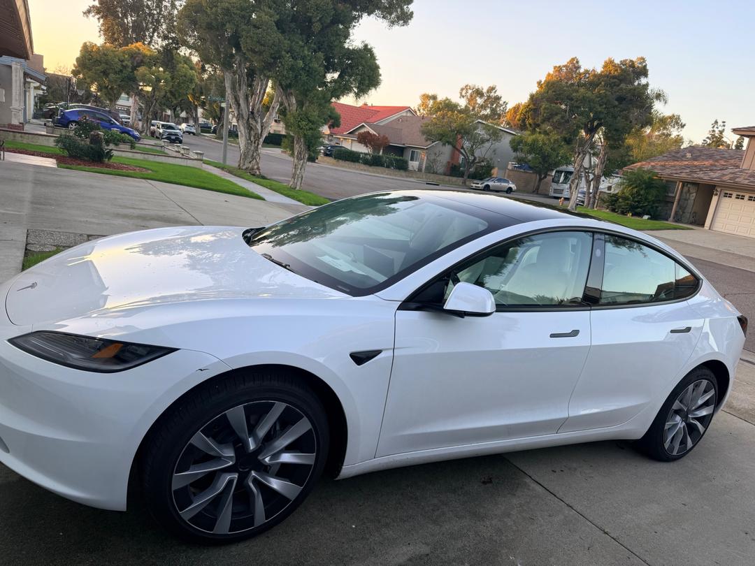Tesla_Model 3 