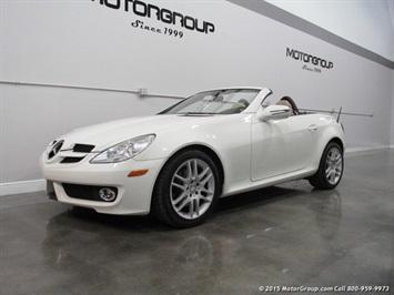 Mercedes-Benz_SLK Class 