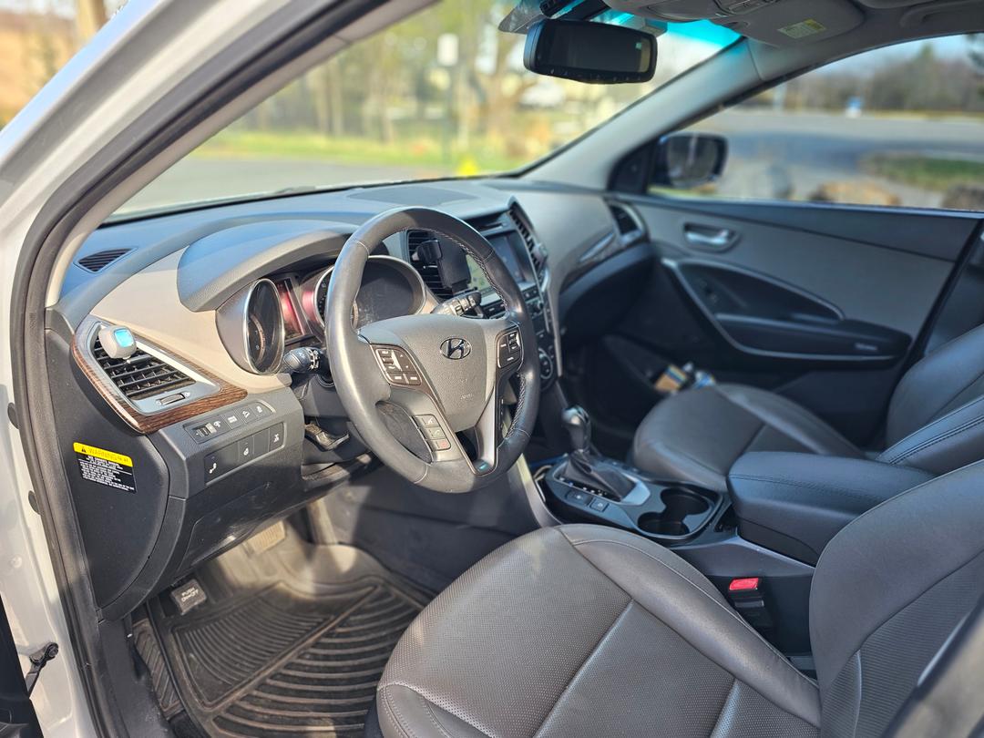 Hyundai_Santa Fe Sport 