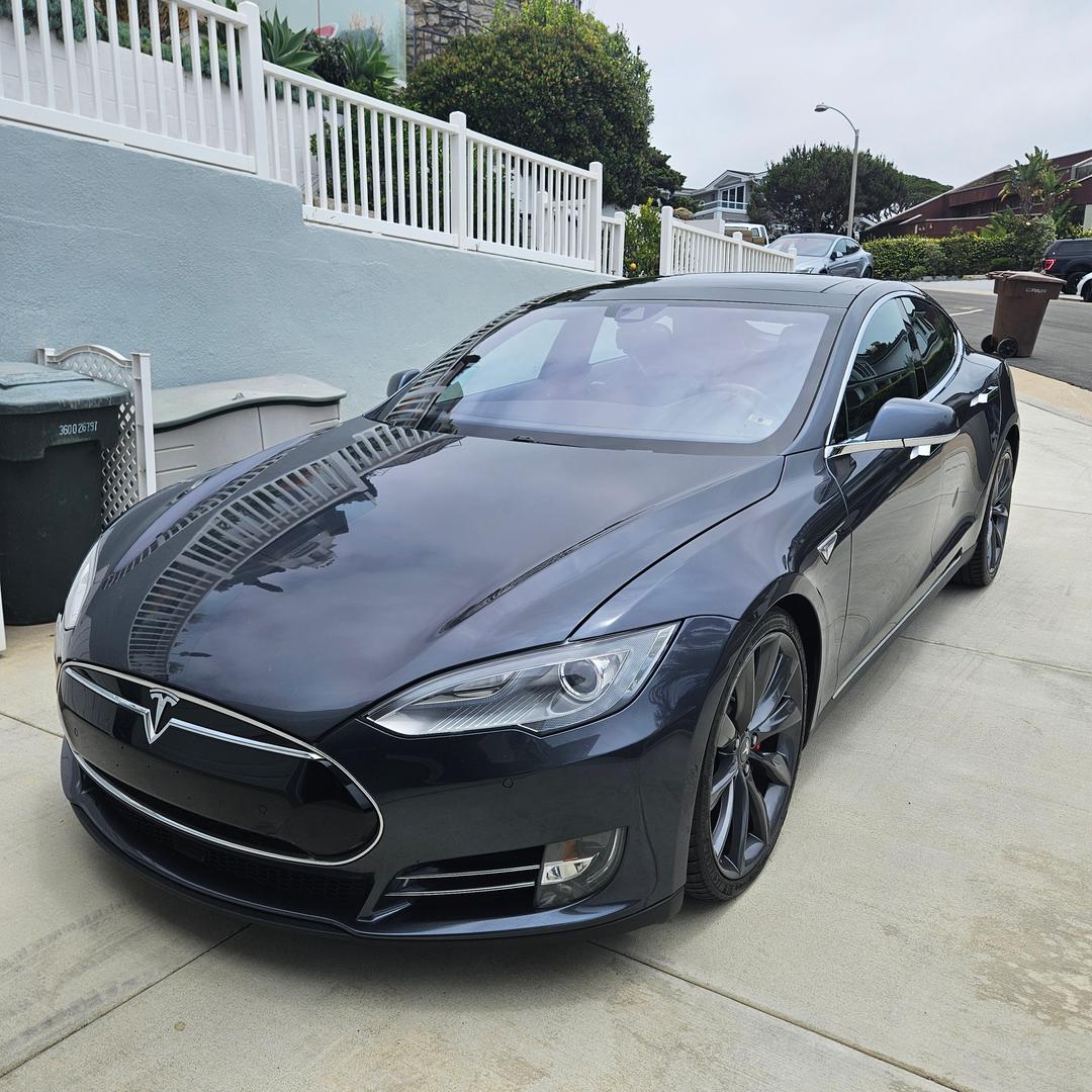 Tesla_Model S 