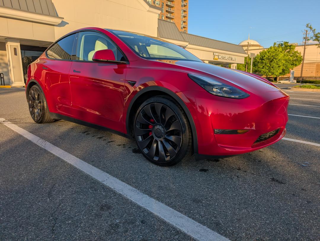 Tesla_Model Y 